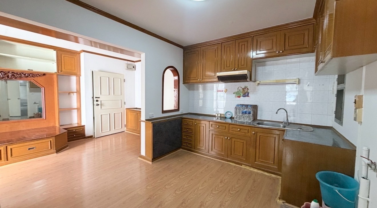 🔥 There's nothing bigger than this! Condo 2 bedrooms, 60 sq m., near MRT Si Bearing (Ban Suan Thon), price 1.xx million baht. 🔥 There's nothing bigger than this! Condo 2 bedrooms, 60 sq m., near MRT Si Bearing (Ban Suan Thon), price 1.xx million baht.