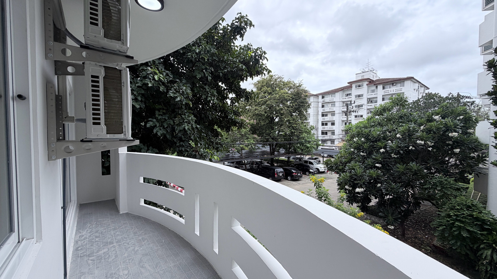 บ้านสวนธน ศรีนครินทร์ ชั้น 2 | 57.88 ตร.ม. รีโนเวทเสร็จแล้ว (รูปเพิ่มเติมทักแชทค่า) บ้านสวนธน ศรีนครินทร์ ชั้น 2 | 57.88 ตร.ม. รีโนเวทเสร็จแล้ว (รูปเพิ่มเติมทักแชทค่า)