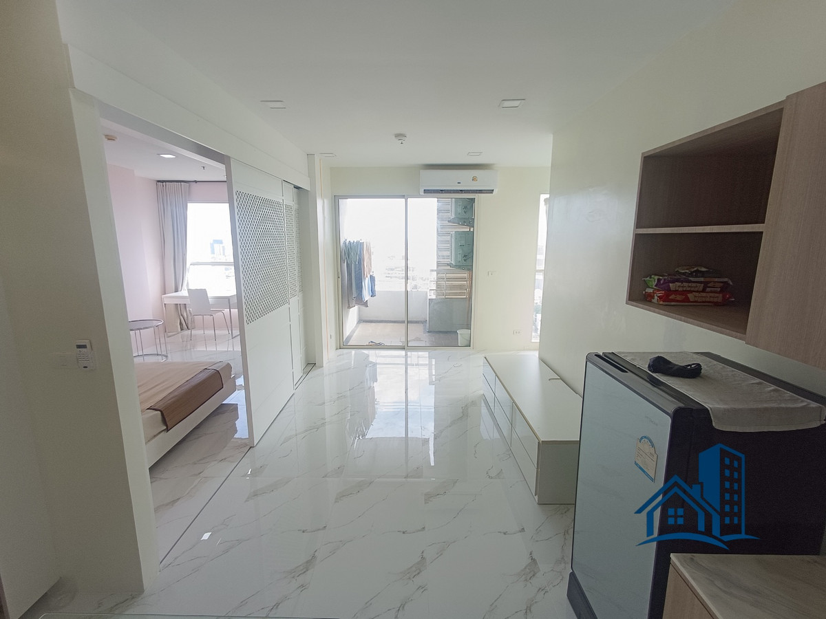 50 ตร.ม ชั้นสูง รีโนเวทใหม่ ห้องสวย 50 ตร.ม ชั้นสูง รีโนเวทใหม่ ห้องสวย