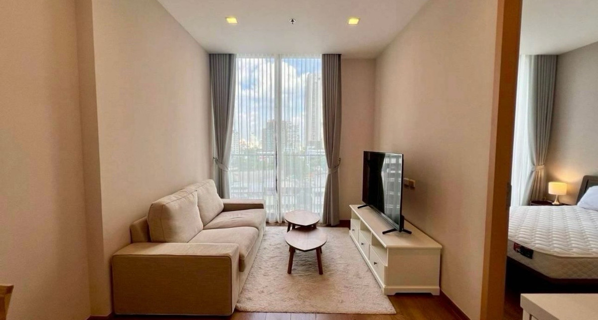 Condo for sale, Noble B33, in the heart of the city, next to BTS Phrom Phong. Condo for sale, Noble B33, in the heart of the city, next to BTS Phrom Phong.