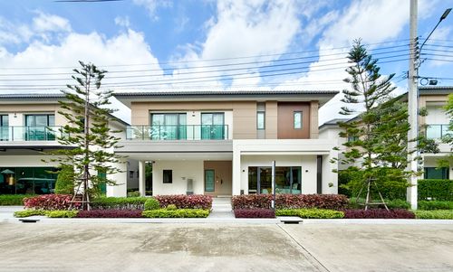 🚀 Centro Ramintra 2 - 2-storey detached house, 274 sq m., 70 sq m, 4 bedrooms, 5 bathrooms, 3 parking spaces 092-545-6151 (Tim)