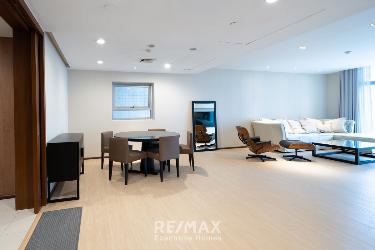 ✨️Super Value! 2BR Condo Freehold in Wireless Road ✨️Super Value! 2BR Condo Freehold in Wireless Road