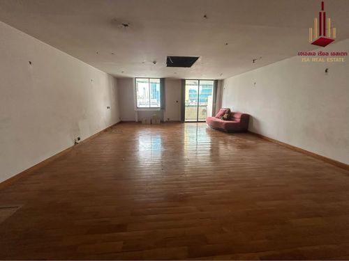 ✨ For Sale: Las Colinas Condo ✨ 💰 Only 16,900,000 THB