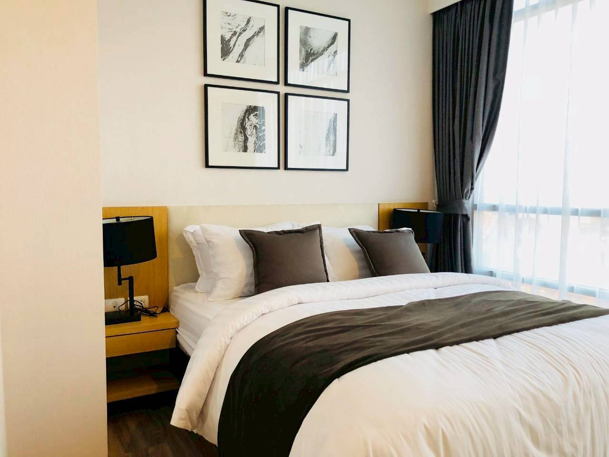 Sell // Siamese Surawong 2bed2bath 74 Sqm 11.5 MB ค่าโอนคนละครึ่ง Sell // Siamese Surawong 2bed2bath 74 Sqm 11.5 MB ค่าโอนคนละครึ่ง
