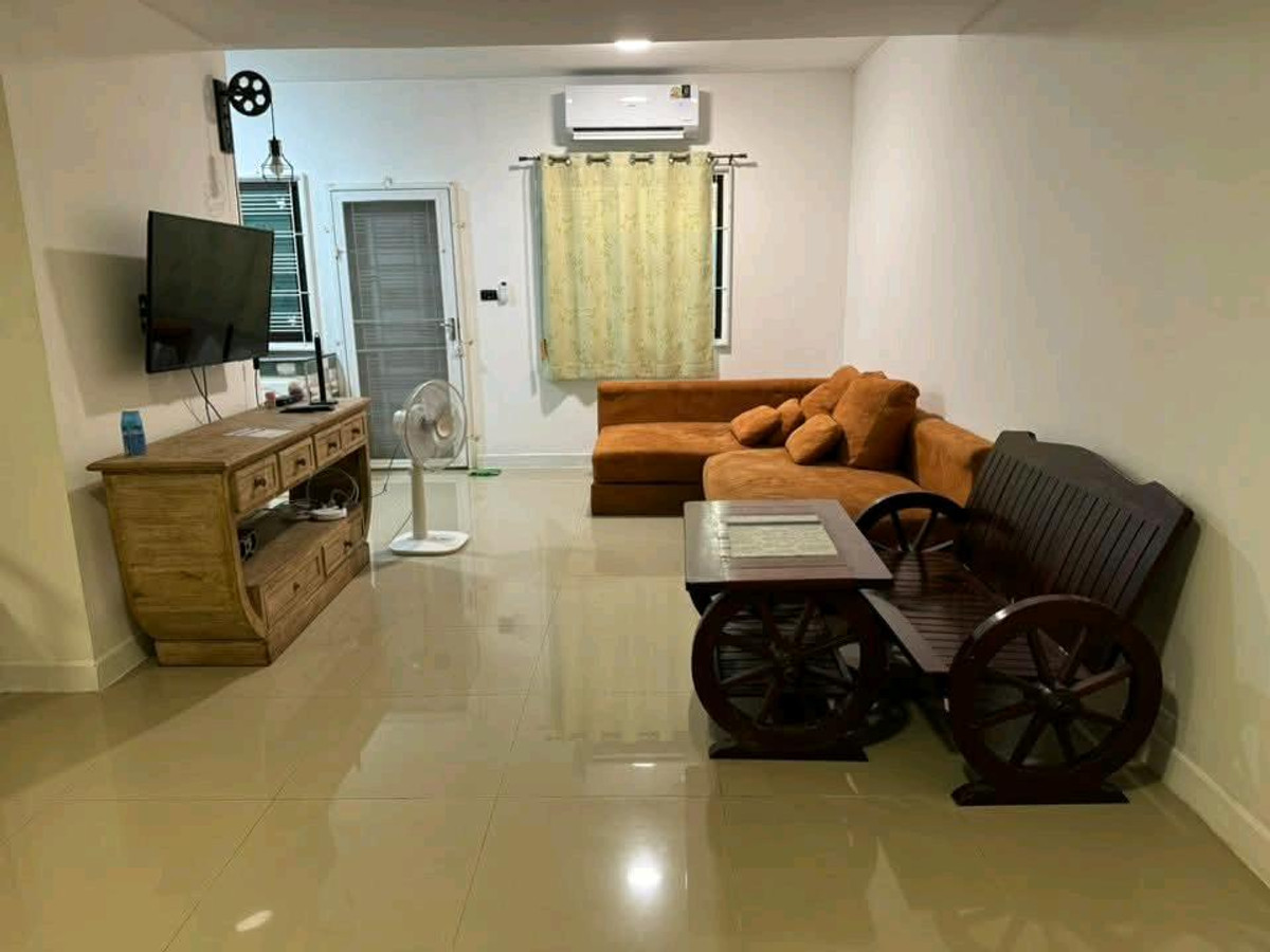 🏡✨ บ้านสวยพร้อมอยู่ ทำเลดี เดินทางสะดวก ใกล้ทองหล่อ–เอกมัย 🐶 รับสัตว์เลี้ยง บ้านว่างพร้อมเข้าอยู่ – รูปที่ 2