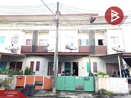 Townhouse for sale Phet Thara Village, Samnak Bok, Chonburi