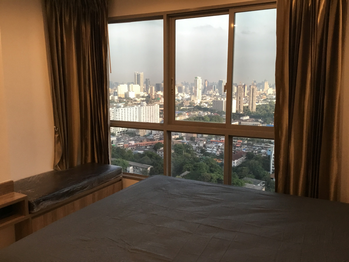 For rent, ready to move in, IDEO Mobi Bangsue Grand Interchange, near MRT Tao Poon Station. For rent, ready to move in, IDEO Mobi Bangsue Grand Interchange, near MRT Tao Poon Station.