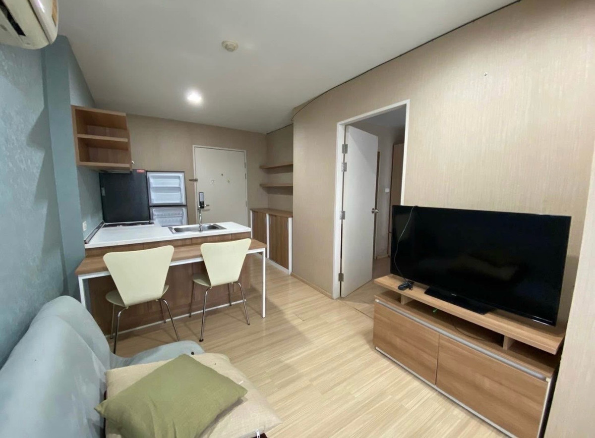 Condo for sale The Park at Prachachuen Next to the road, Prachachuen Road, Nonthaburi, near Dhurakij Pundit University. Condo for sale The Park at Prachachuen Next to the road, Prachachuen Road, Nonthaburi, near Dhurakij Pundit University.
