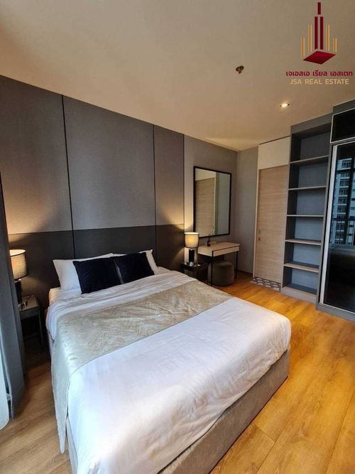 ✨ For  Rent: Park Origin Phrom Phong Condo ✨  💰 Only 25,000 THB/month