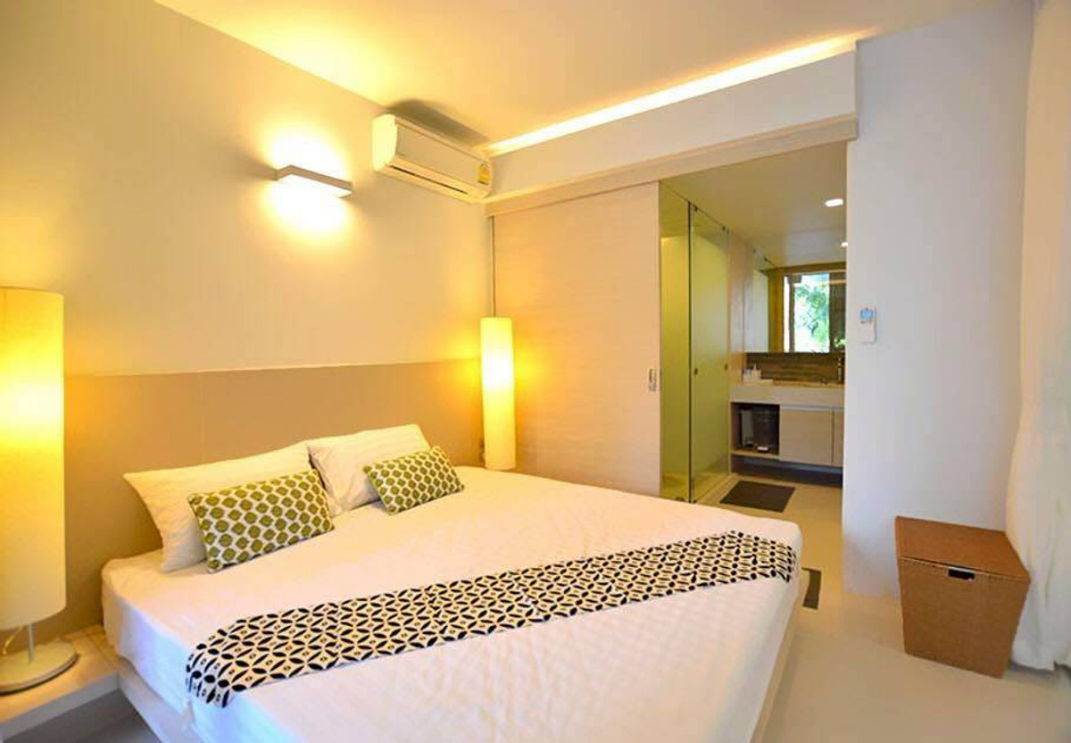 95224 - Condo for sale: The Sanctuary Hua Hin, a resort-style vacation condo near the sea. The Sanctuary Hua Hin - a great value condo for both living in and as an investment.