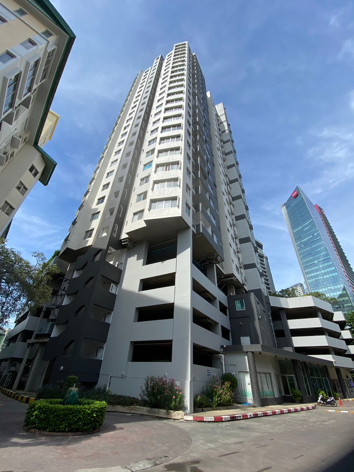 City Home Sukhumvit A 49.79 square meters, corner room, 17th floor, 1 bedroom, 1 bathroom, separate kitchen, new corner room. City Home Sukhumvit A 49.79 square meters, corner room, 17th floor, 1 bedroom, 1 bathroom, separate kitchen, new corner room.