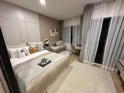 🔥Urgent Rental🔥 Life Rama 4-Asok, beautifully decorated unit with Sukhumvit view, fully furnished, ready to move in, near MRT Queen Sirikit National Convention Center.