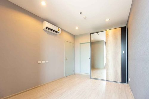 (รหัส SM1567) ขายคอนโด Ideo mobi sukhumvit eastgate ไอดีโอ โมบิ สุขุมวิท อีสท์เกต วิวสนามกอล์ฟ พร้อมเฟอร์นิเจอร์และเครื่องไฟฟ้าครบ