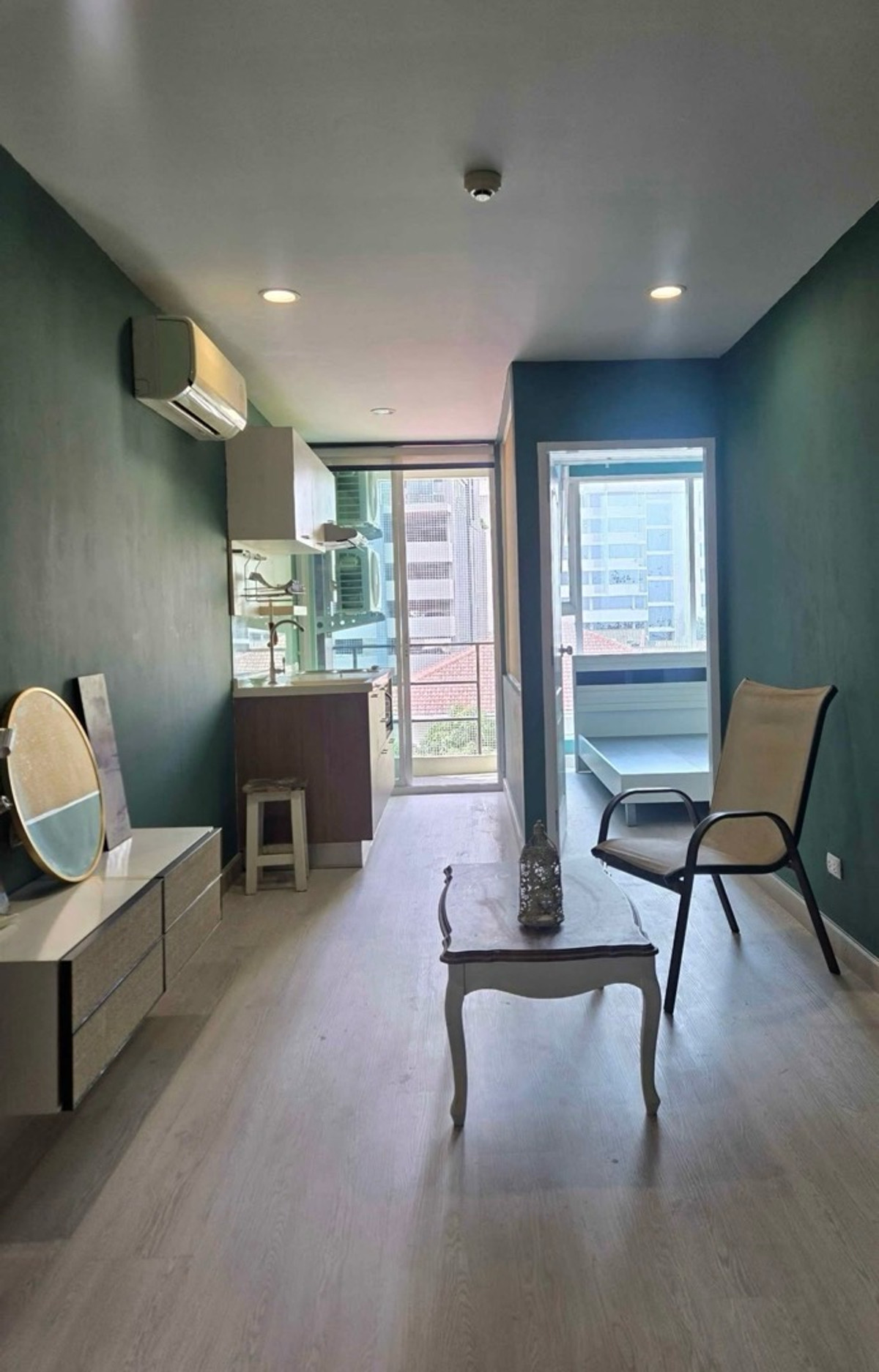 Condo for urgent sale: Tourmaline Lite Sathorn-Taksin.