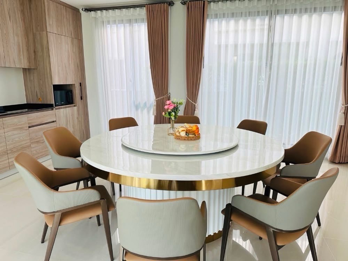 Luxury House for Rent/Sale at Burasiri Krungthep Kreetha Project Luxury House for Rent/Sale at Burasiri Krungthep Kreetha Project