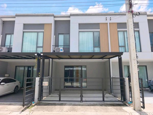 New house for rent, ready to move in, fully furnished! 📍 Pleno Bangna 2, good location, near Mega Bangna, very convenient to travel 🚗