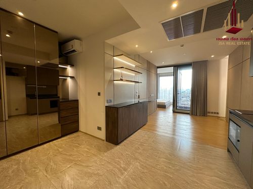 ✨ For Sale: Ashton Asoke-Rama 9 Condo ✨  💰 Only 10,670,000 THB