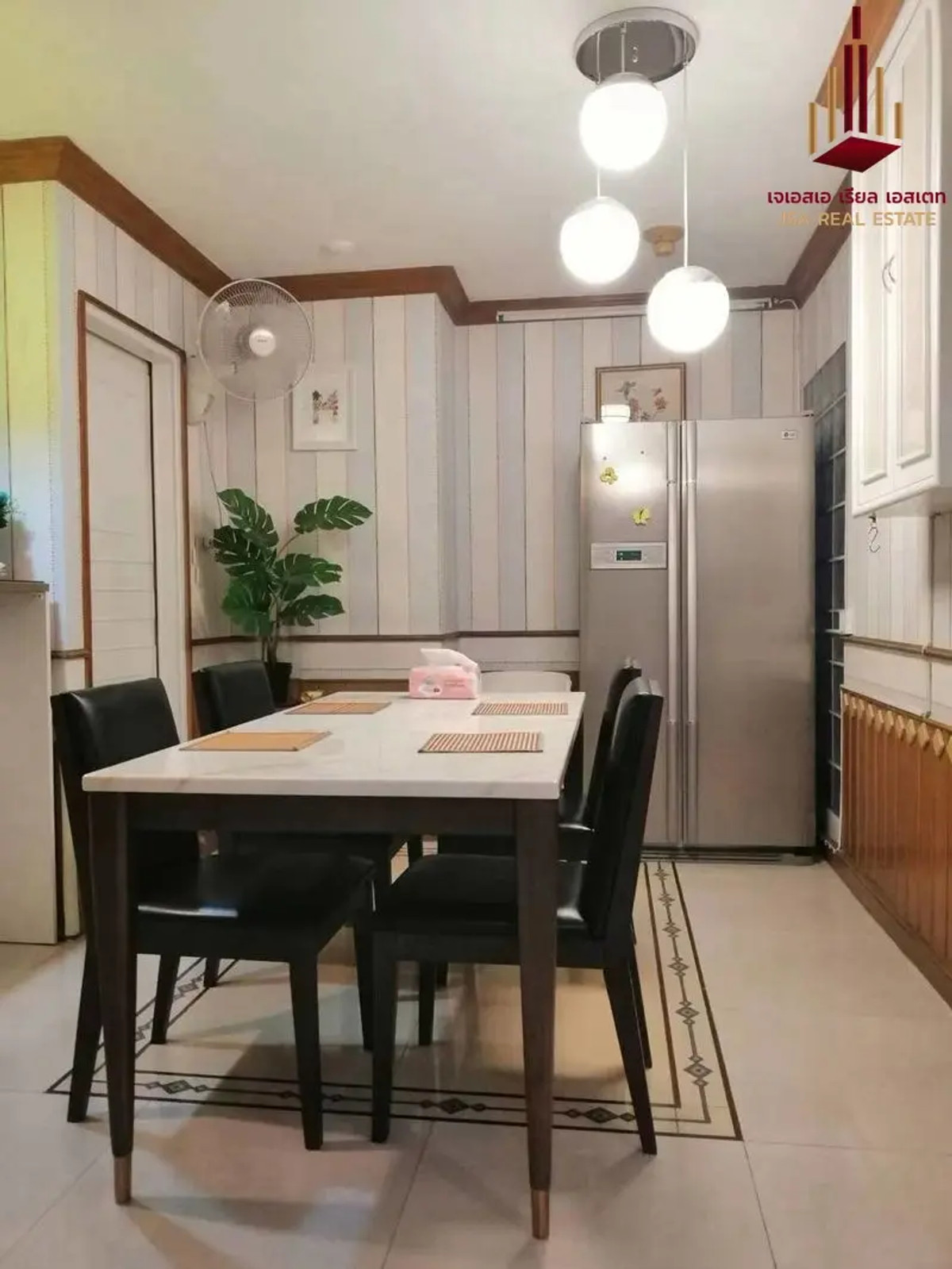Urgent sale, large vacant room in the heart of Sukhumvit ✨ Richmond Palace✨ Urgent sale, large vacant room in the heart of Sukhumvit ✨ Richmond Palace✨