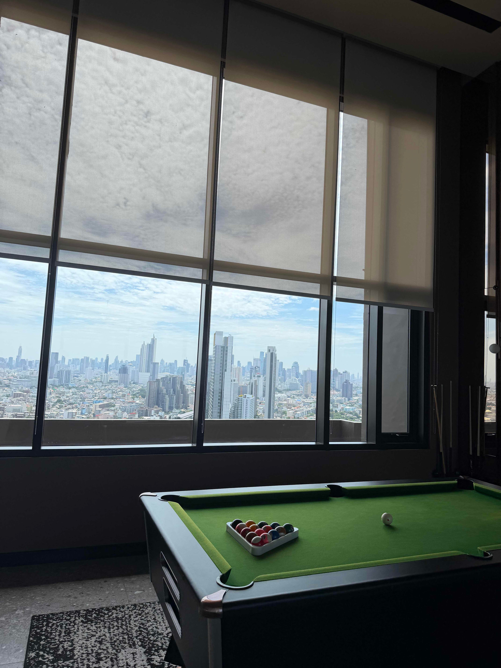 BEST PRICE 0 m from BTS, SUPER RARE LOFT UNIT near SILOM/SIAM -  – รูปที่ 3