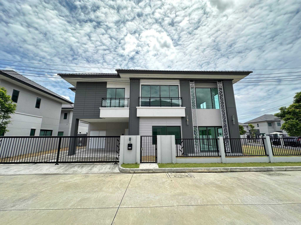 Single house for sale, Chewarom Nakhon In, 290 sq m, 94.50 sq wa, near Rajapruek University Single house for sale, Chewarom Nakhon In, 290 sq m, 94.50 sq wa, near Rajapruek University