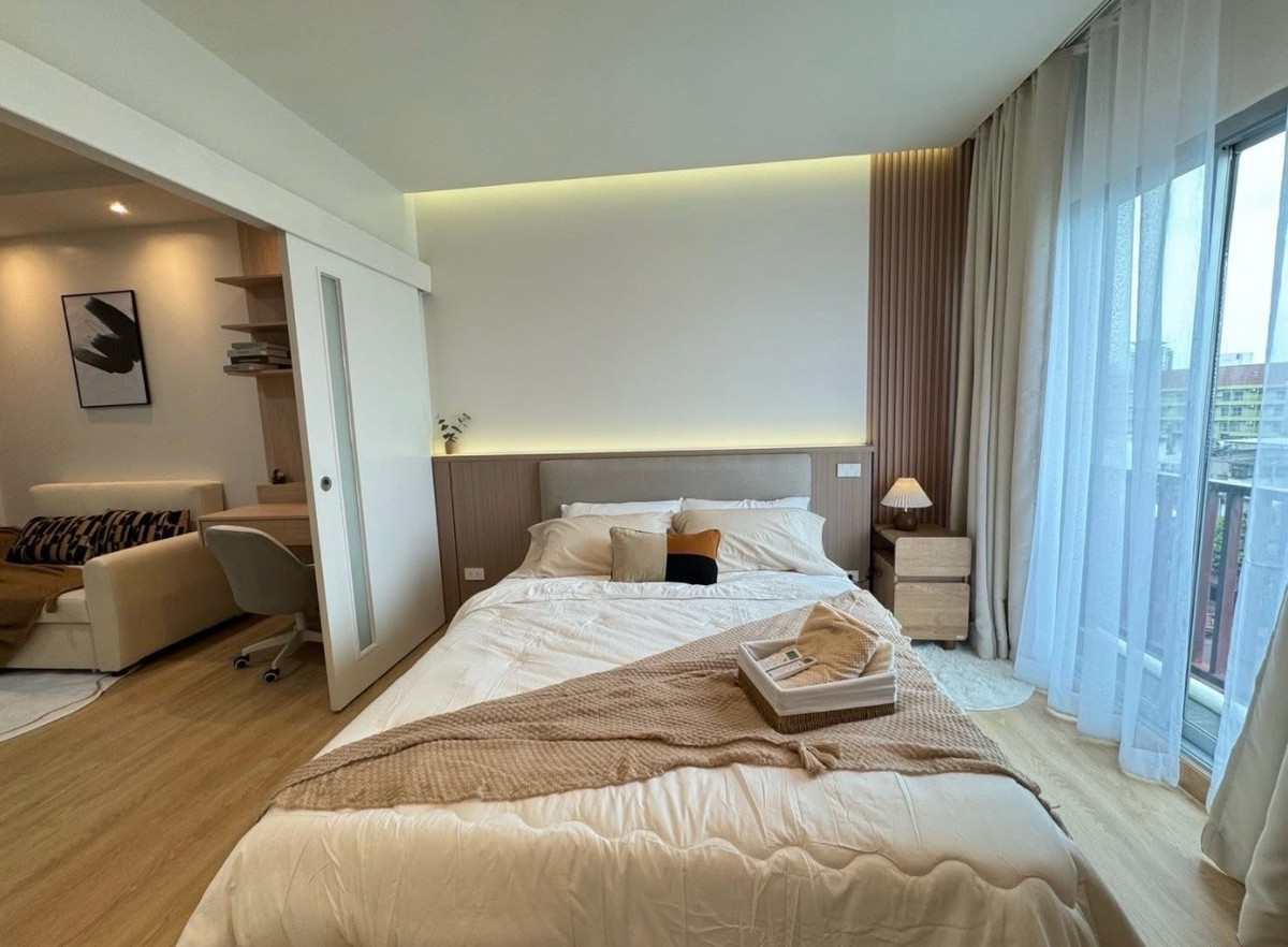 Condo for urgent sale, The Seed Sathorn-Taksin, completely renovated. Condo for urgent sale, The Seed Sathorn-Taksin, completely renovated.