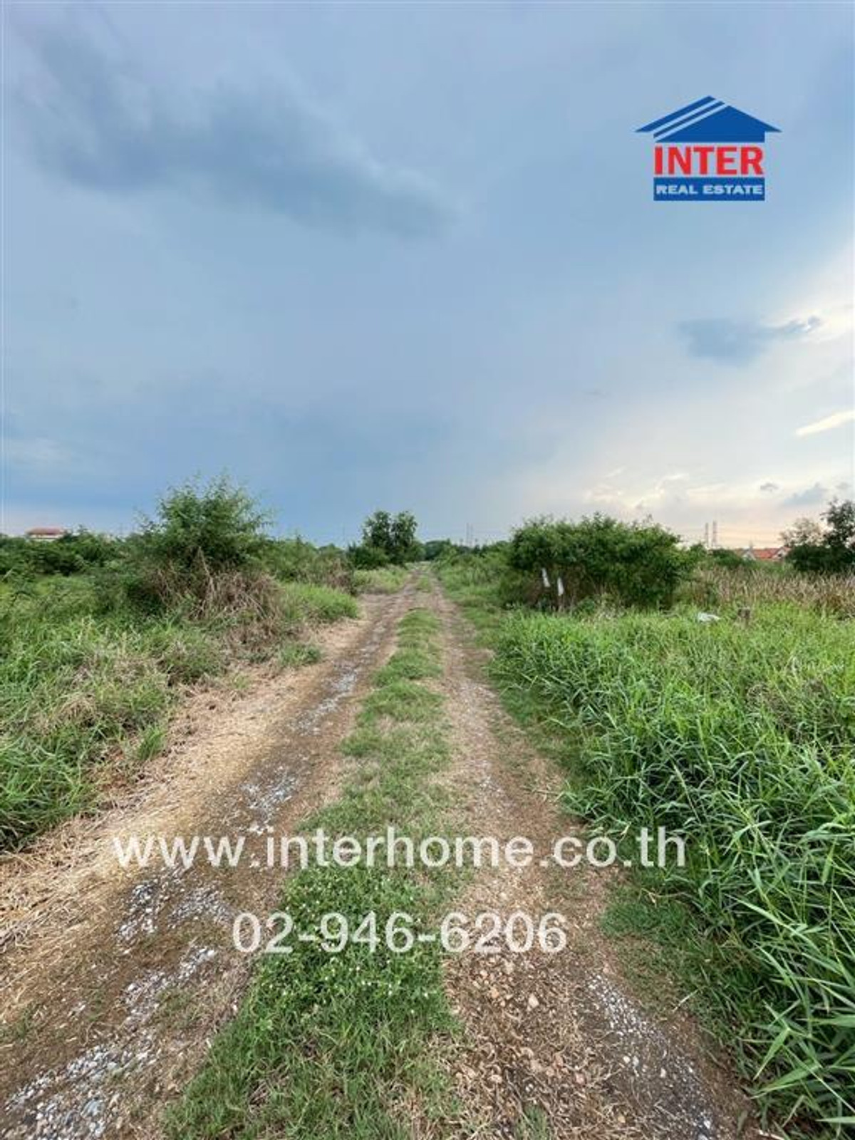 Empty land 800 sq m. land near Phanason Garden Ville Village. Near Soi Maitrijit 9, Nimit Mai Road, Maitrijit Road, Khlong Sam Wa District, Bangkok – รูปที่ 2