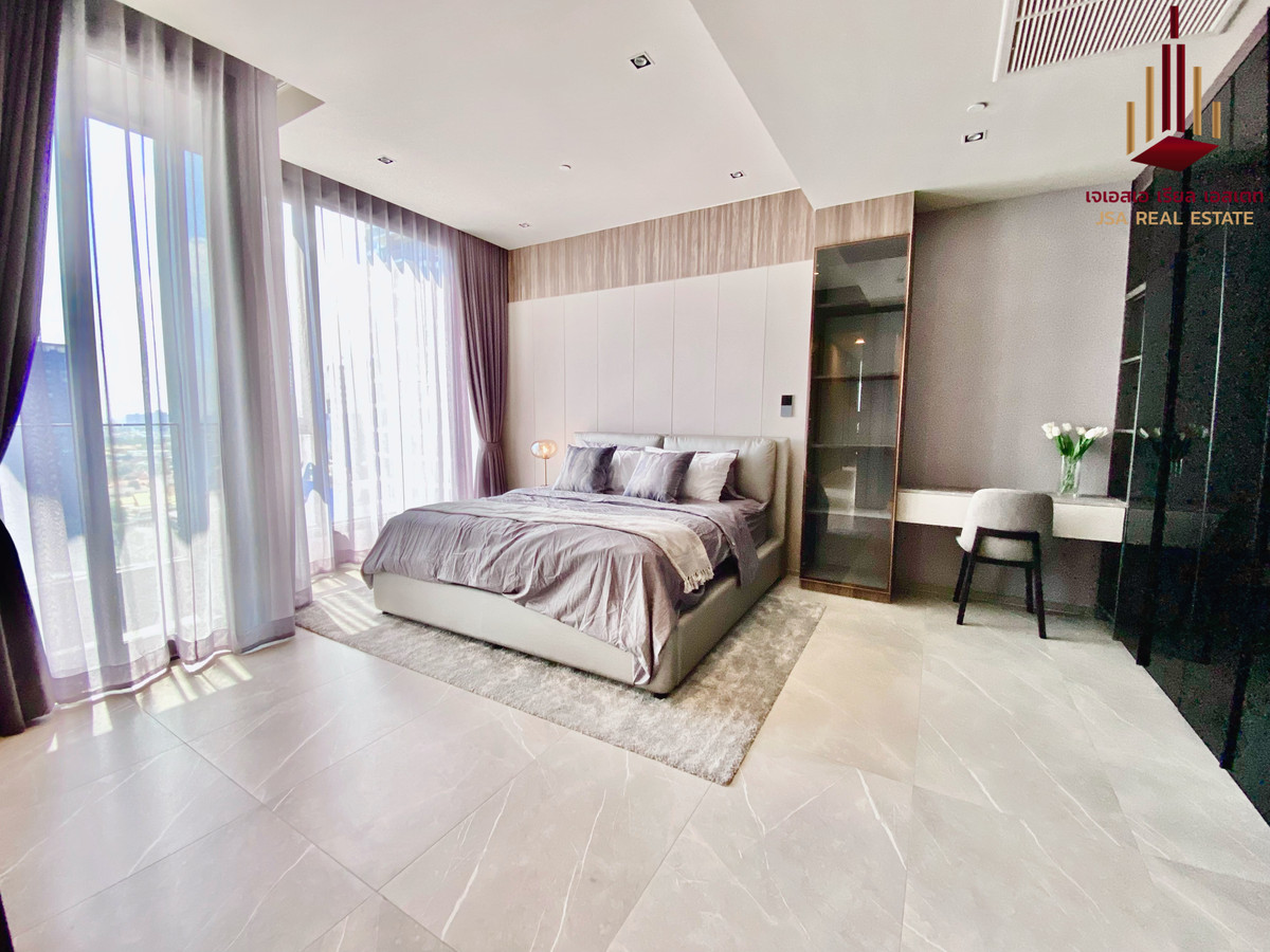 ✨ For Rent: Hyde Heritage Thonglor Condo ✨ 💰 Only 220,000 THB/month ✨ For Rent: Hyde Heritage Thonglor Condo ✨ 💰 Only 220,000 THB/month