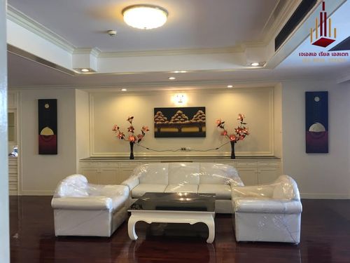 ✨ For Sale: Oriental Towers Condo✨💰Only 38,000,000 THB