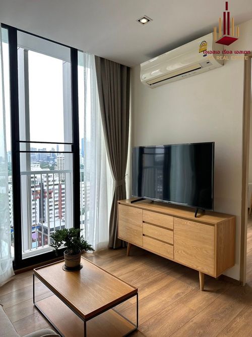 ✨ For Rent : Park Origin Phrom Phong ✨  💰 Only 50,000 THB/month