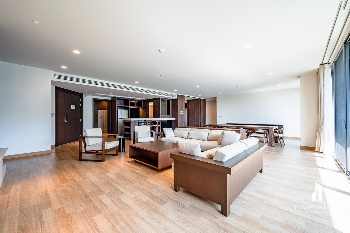 ✨Flash Deal ✨ Park Court Sukhumvit 77 (2Bed 2Bath 288SQM.) ready to move in! Only 44,000,000 baht Tel.0981315848 @propmatch