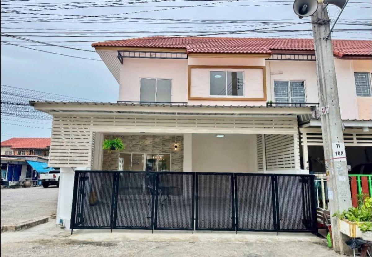For Sale Townhouse/Townhome  , Baan Chaiklong , corner unit , newly renovated , Bang Phriang , Bang Bo , Samut Prakarn , CX-126133
