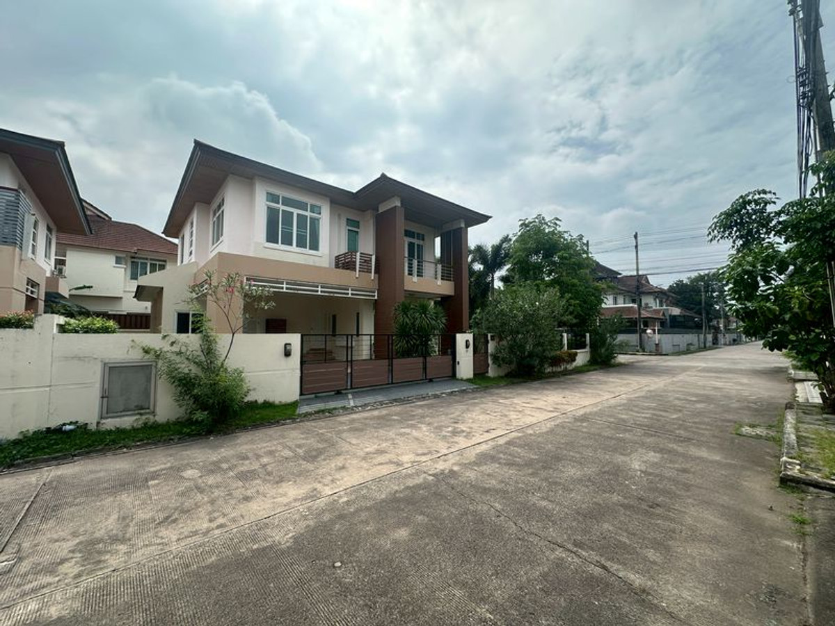 Single house for rent, ready to move in The Boulevard University Sriracha-Nong Yai Bu Road, Chonburi