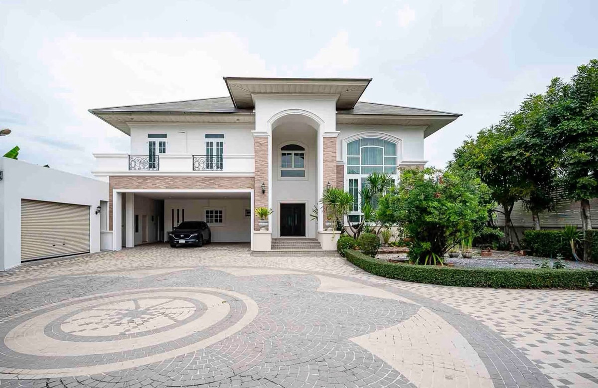 🏡 Luxury Residence – โครงการคฤหาสน์ ทายาทบ้านเดี่ยวสุดหรูในโครงการระดับพรีเมียม ที่ออกแบบอย่างพิถีพิถันในทุกมิติของการใช้ชีวิตมอบความสงบและความเป็นส่วนตัวสูงสุด ท่ามกลางธรรมชาติและสิ่งอำนวยความสะดวกครบครัน – รูปที่ 2