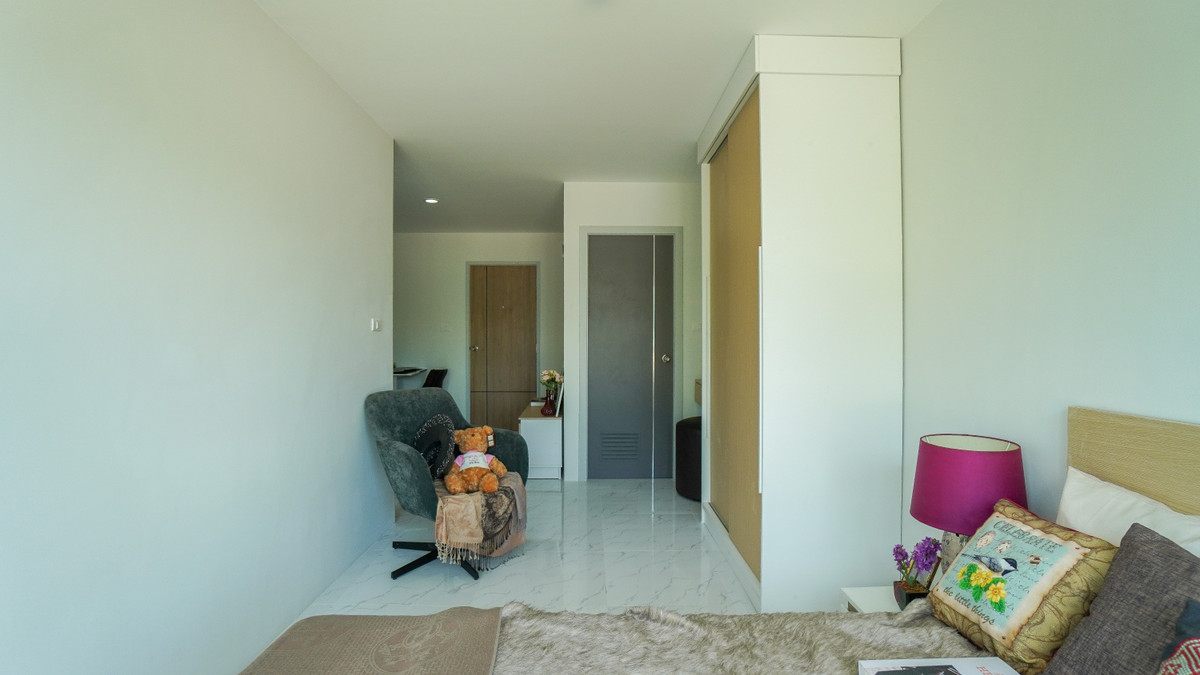 ขาย เดอะ ทริปเปิ้ล ไลน์ คอนโดมิเนียม  The Triple Line Condominium คอนโดพร้อมอยู่ ใกล้รถไฟฟ้า – รูปที่ 3
