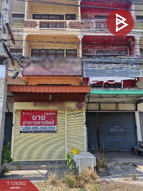 Commercial building for sale, 3 floors, area 19 sq m, Chai Badan, Lopburi.