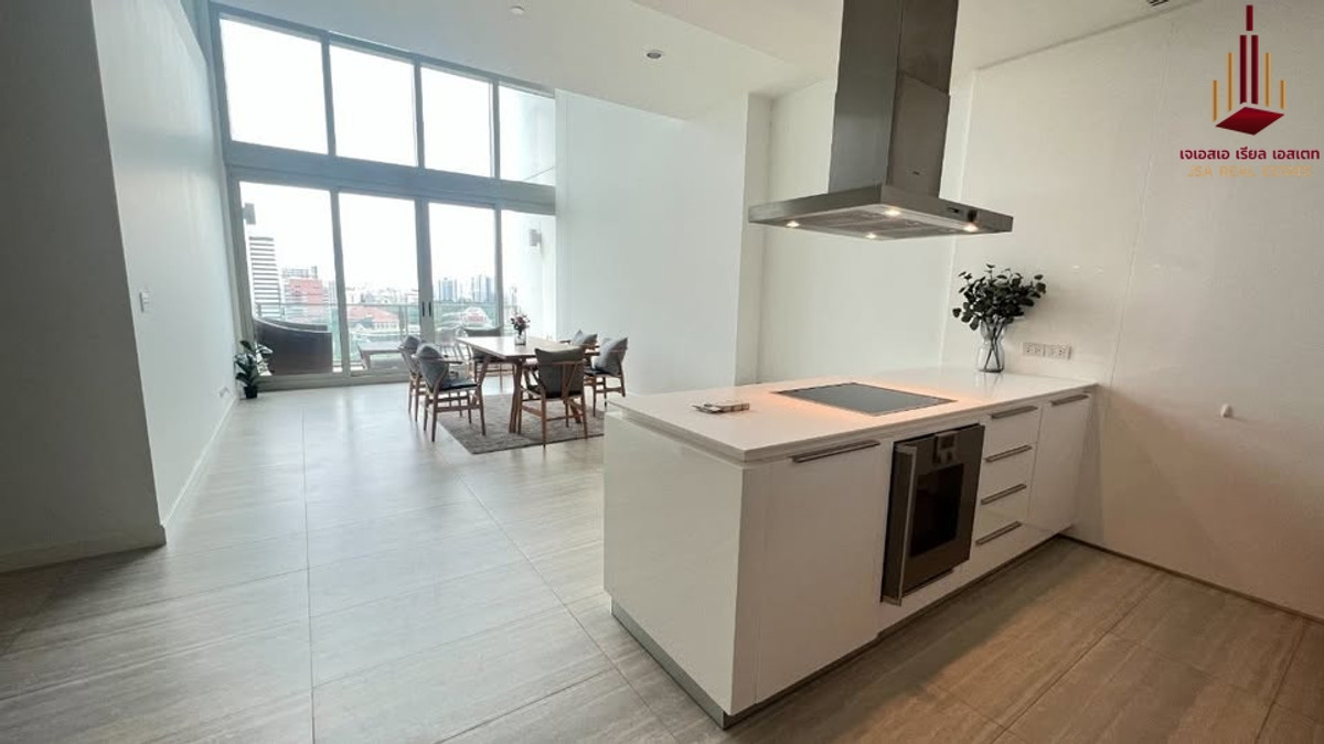 ✨ For Rent: 185 Rajadamri Condo ✨ 💰 Only 200,000 THB/month ✨ For Rent: 185 Rajadamri Condo ✨ 💰 Only 200,000 THB/month