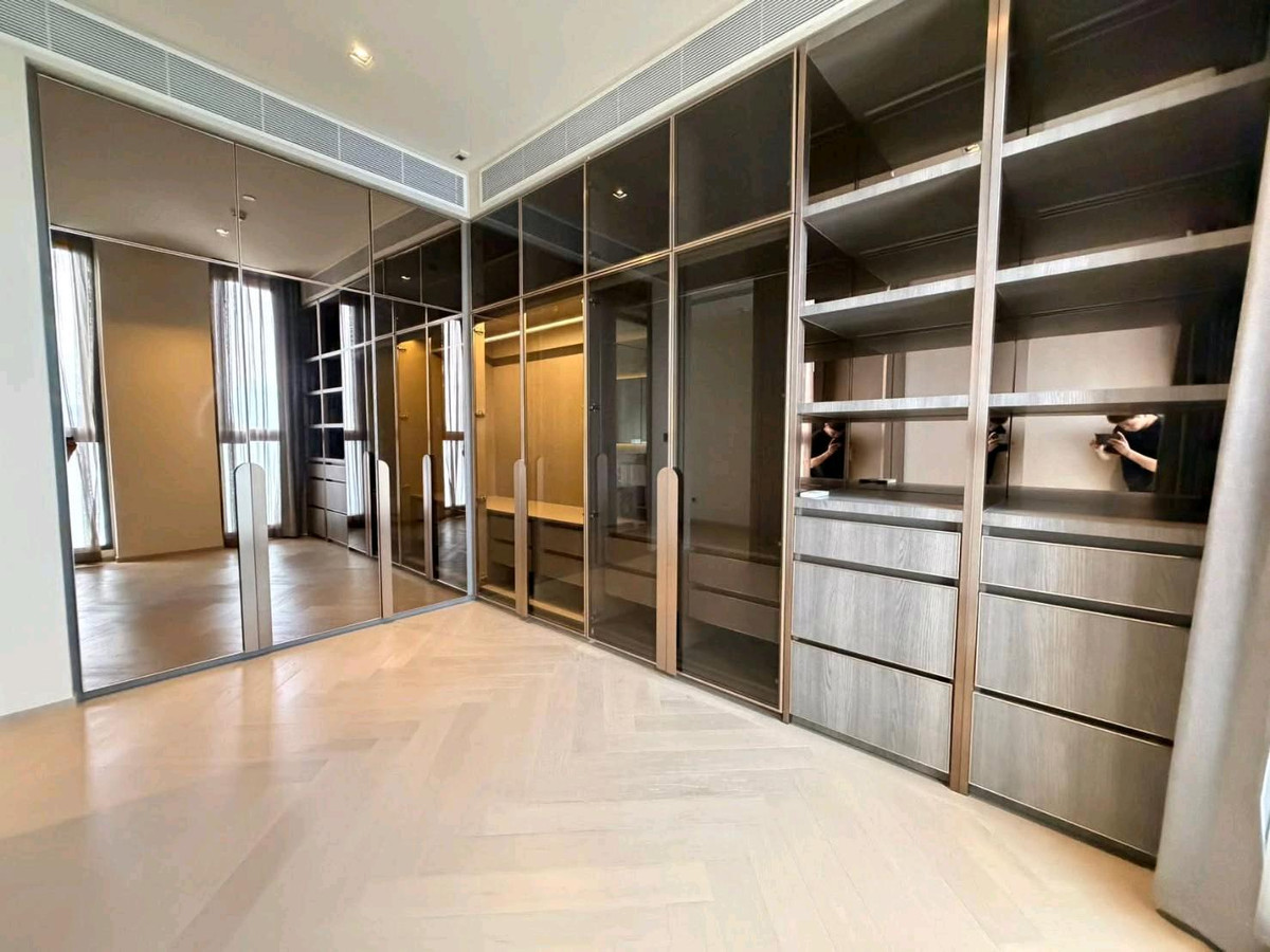 Condo for sale and rent, The Reserve Sathorn, 4 bedrooms, 4 bathrooms. Size 182 sq m.,