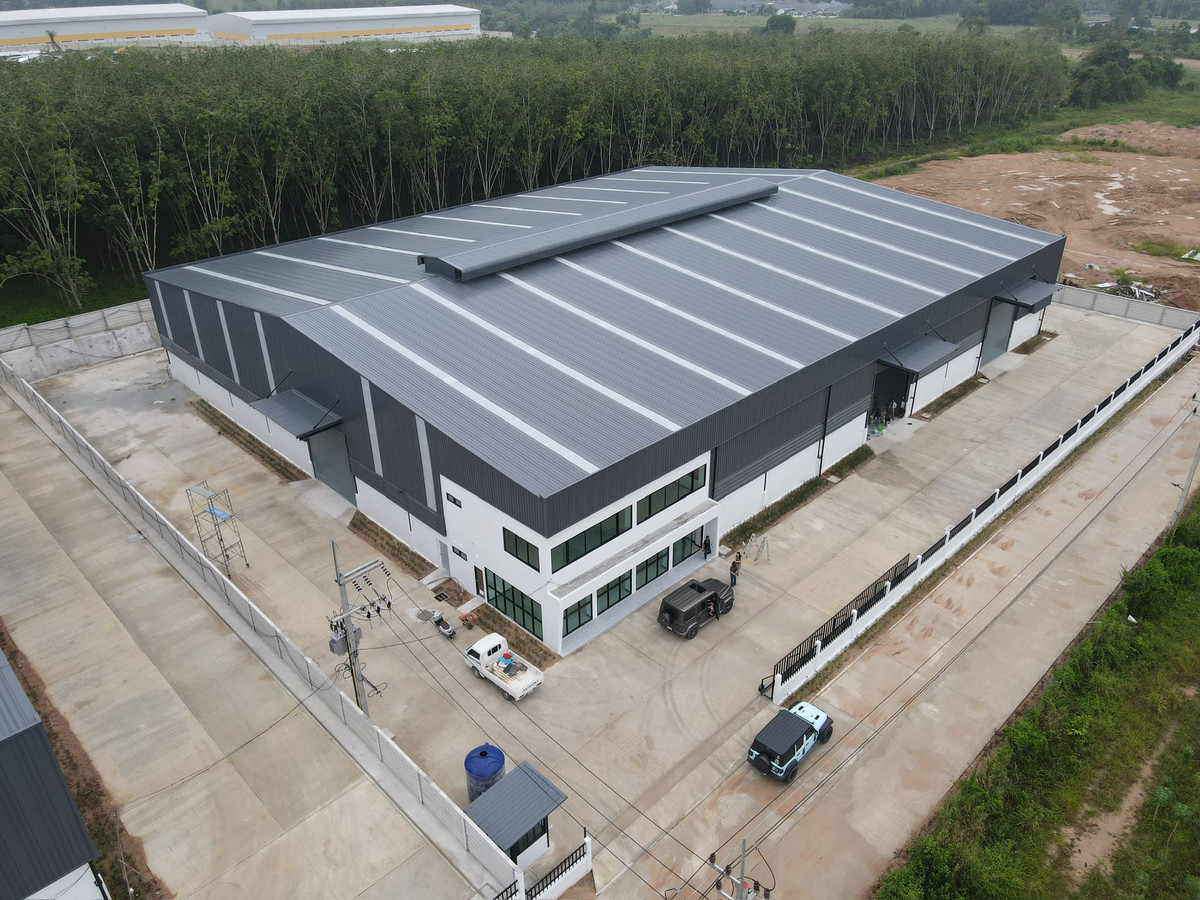 ปล่อยเช่า / ขาย 🏭 โรงงานสร้างใหม่ 📐️บนเนื้อที่ 3 – 2- 0 ไร่ พื้นที่ใช้สอย 3,000 ตรม 🟡 ผังเหลือง 📍 ต.พนานิคม ระยอง – รูปที่ 2