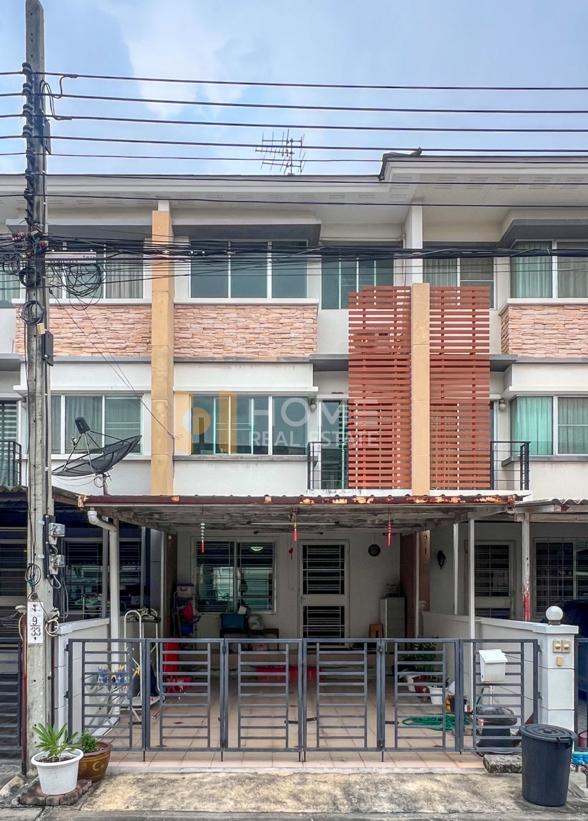 ทาวน์โฮม ทาวน์ พลัส พระราม 9 / 3 ห้องนอน (ขาย), Town Plus Rama 9 / Townhome 3 Bedrooms (FOR SALE) BZD042 ทาวน์โฮม ทาวน์ พลัส พระราม 9 / 3 ห้องนอน (ขาย), Town Plus Rama 9 / Townhome 3 Bedrooms (FOR SALE) BZD042