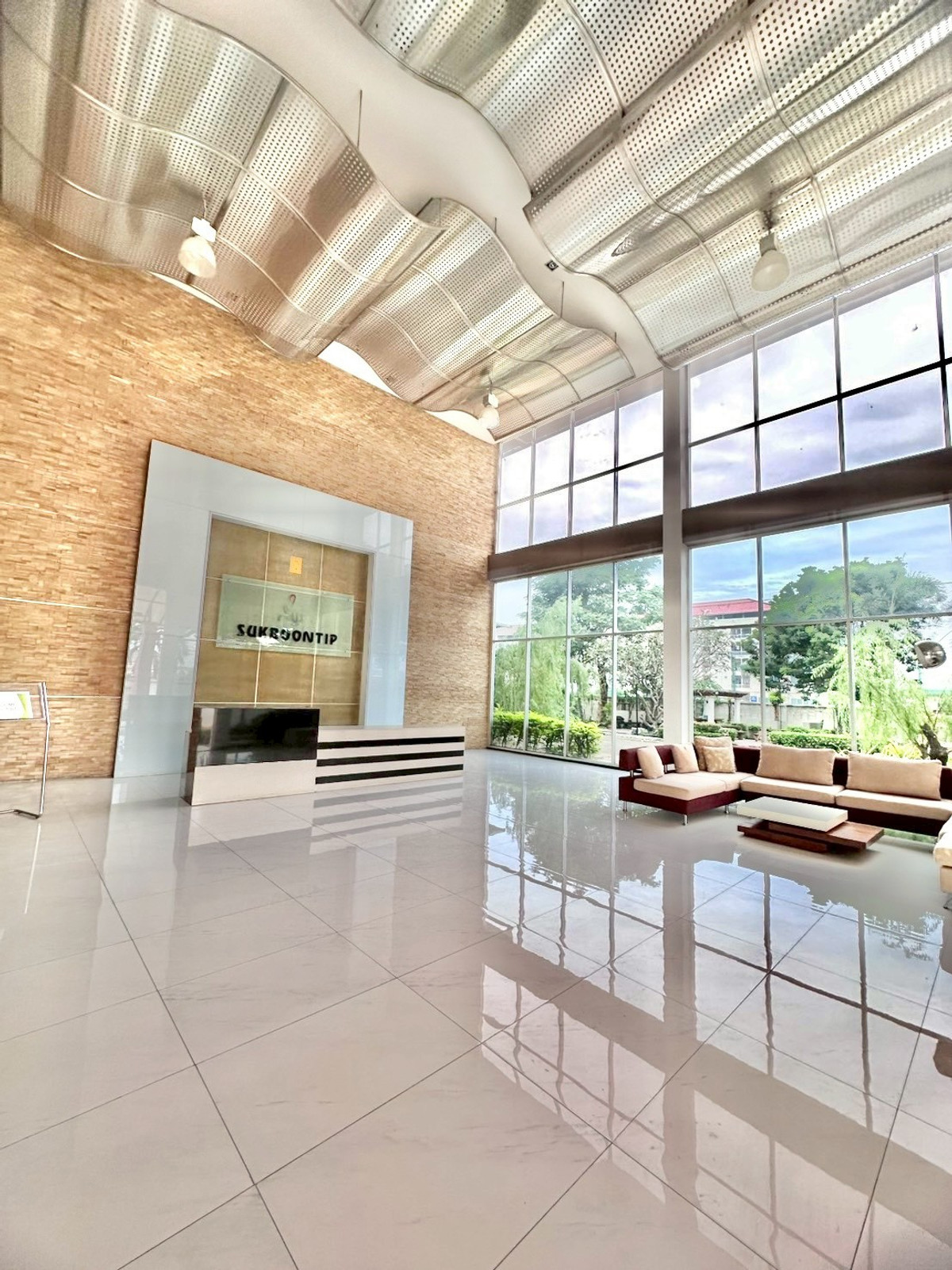 🏢Premium factory for sale, international standards, near the main port.