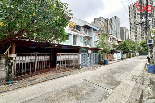 Townhouse for sale and rent, 3 floors, 24 sq m., Vibhavadi Rangsit 3. Near BTS–MRT Chatuchak
