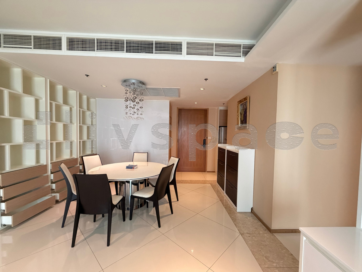 ▚ LD137ツ สำหรับเช่า The Empire Place ใจกลางสาทร 3 ห้องนอน Rare Unit ราคาพิเศษ ⭐ – รูปที่ 2