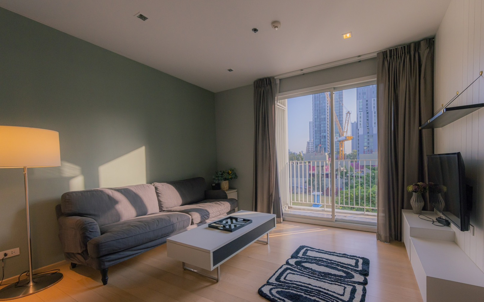*Best price ✨ For rent HQ Thonglor beautiful room with bathtub, high floor, city view, fully furnished 🔥DS3980 | Line @Dstay