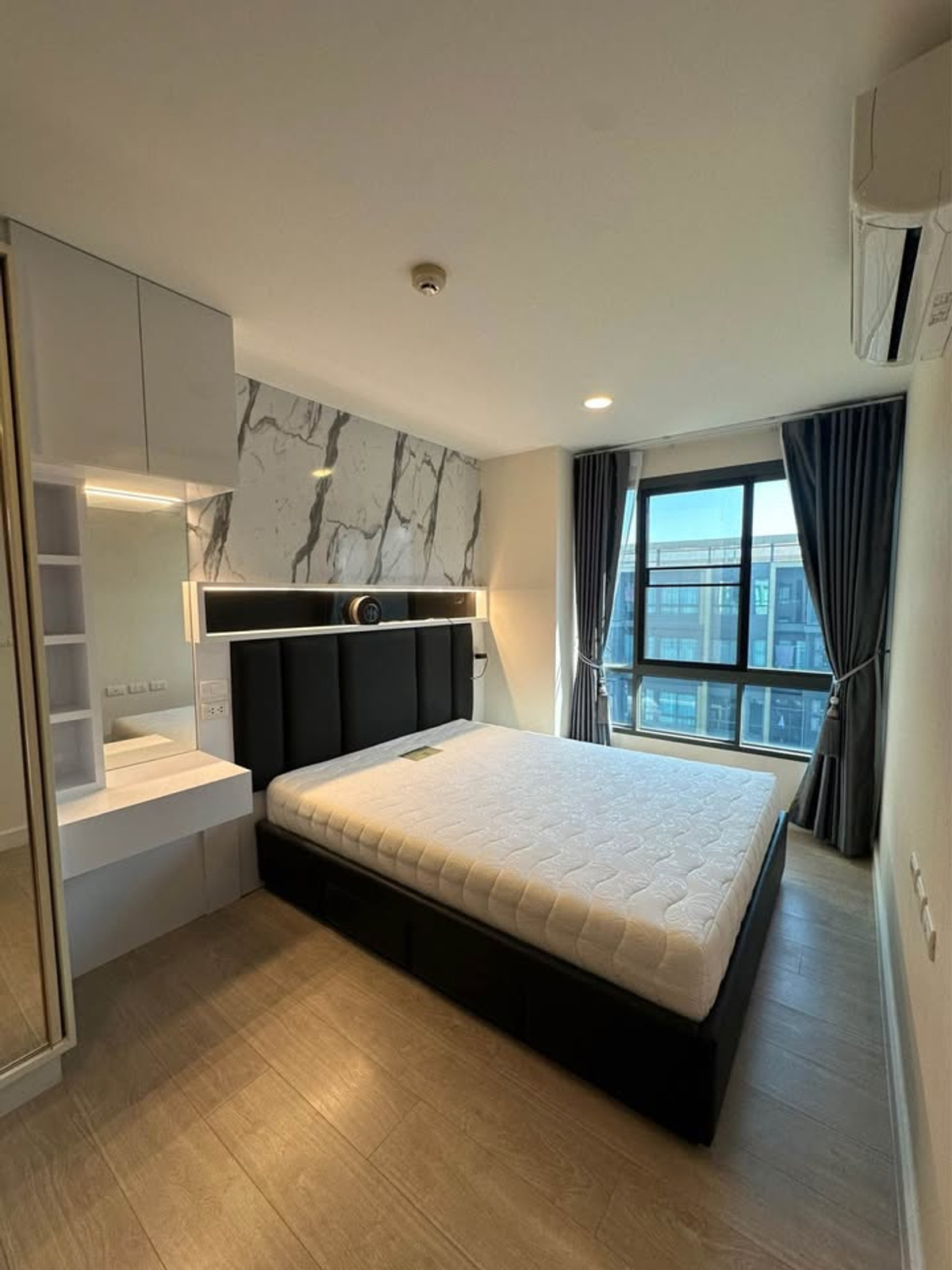 Metro Luxe Rose Gold Phahol - Sutthisan / 2 Bedrooms (SALE WITH TENANT), เมโทร ลักซ์ โรสโกลด์ พหลฯ - สุทธิสาร / 2 ห้องนอน (ขายพร้อมผู้เช่า) TARN059 Metro Luxe Rose Gold Phahol - Sutthisan / 2 Bedrooms (SALE WITH TENANT), เมโทร ลักซ์ โรสโกลด์ พหลฯ - สุทธิสาร / 2 ห้องนอน (ขายพร้อมผู้เช่า) TARN059