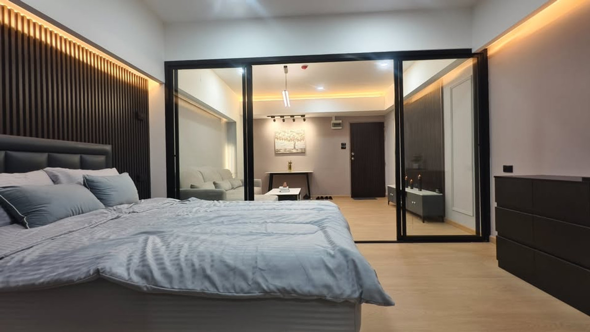 ขายคอนโด Merlin Tower 1 ราคา 1,890,000 บาท [FLs251104]