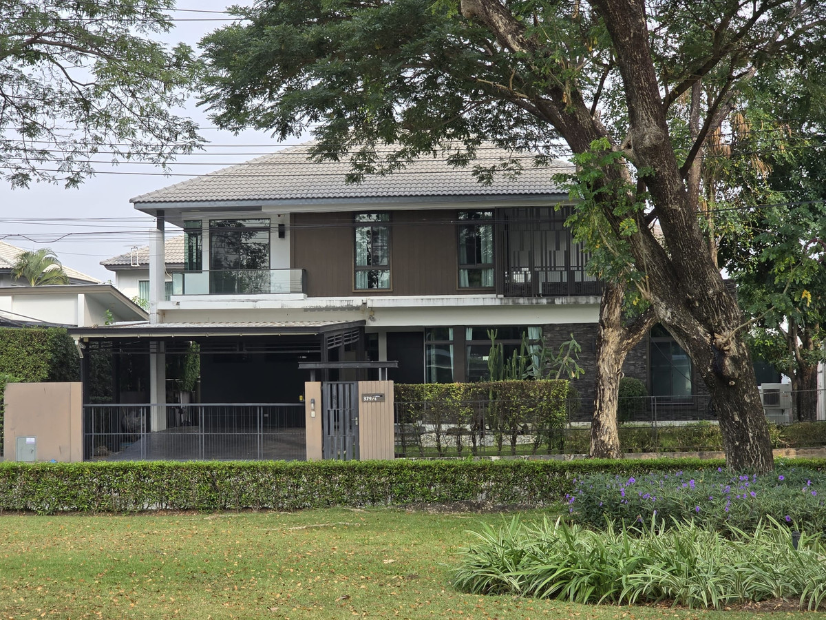 For Sale: The Largest House in Mantana Kalapaphruek – Wongwaen Project For Sale: The Largest House in Mantana Kalapaphruek – Wongwaen Project