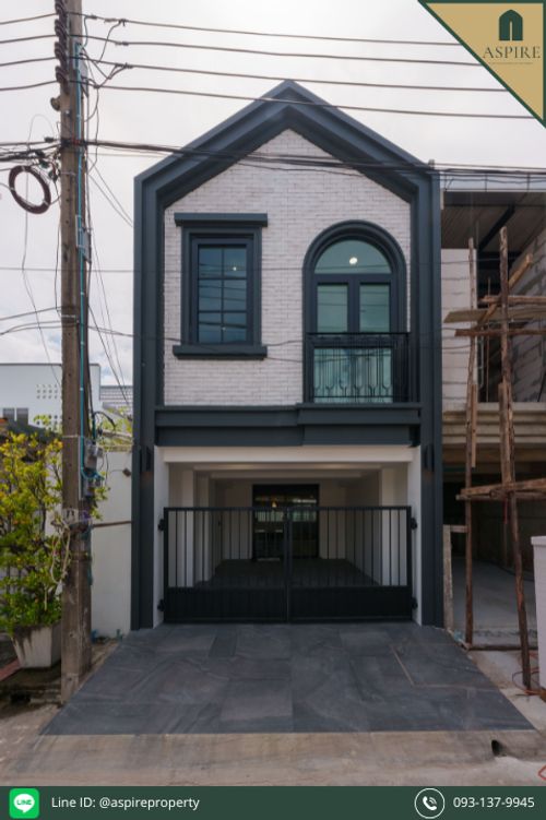 [ขายและให้เช่า] ทาวน์เฮ้าส์ 2 ชั้น รีโนเวทใหม่ สไตล์ Modern French Classic ปรีดีพนมยงค์ 42