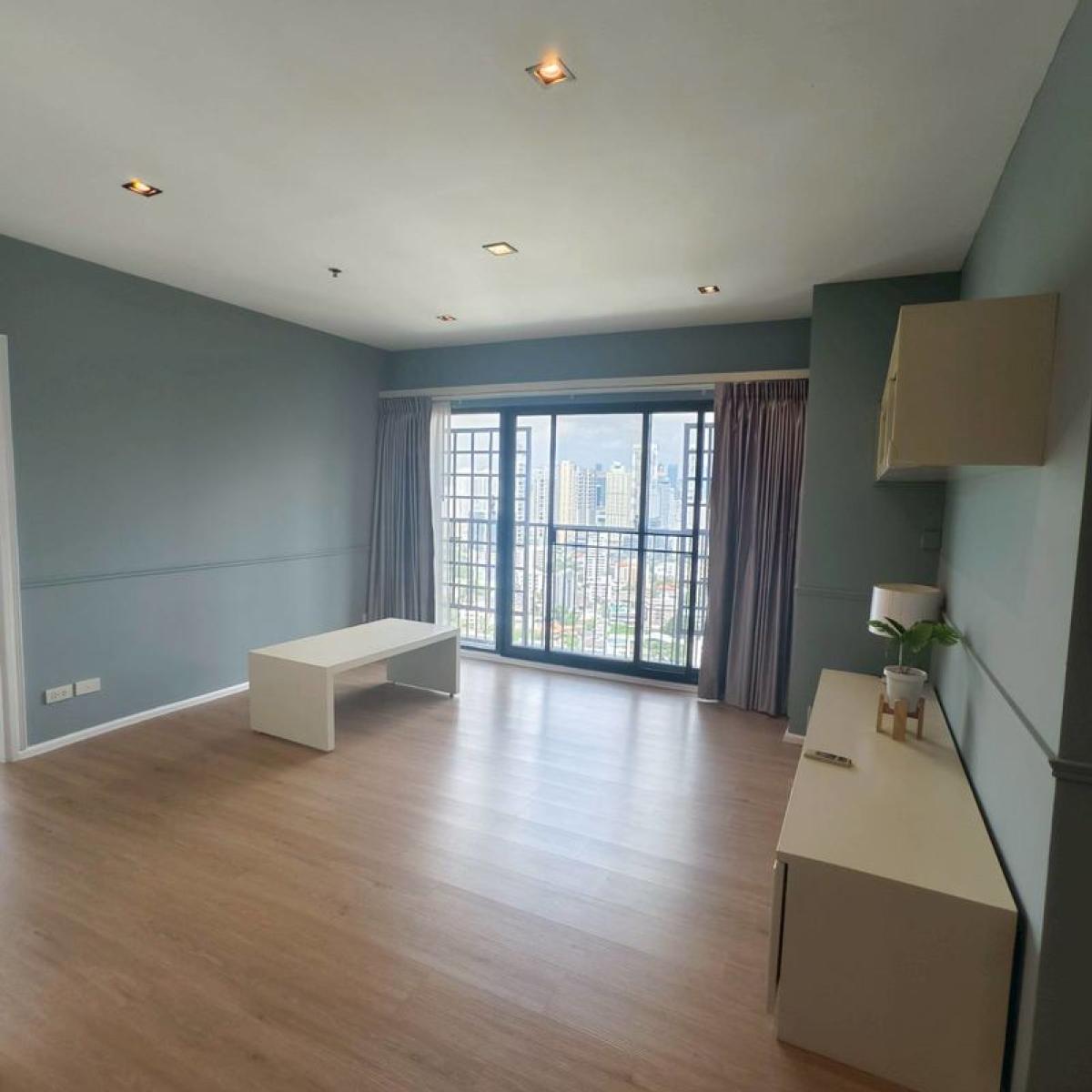 Noble Remix /  / 3 Bed 103 sq.m. Tel 0937890899