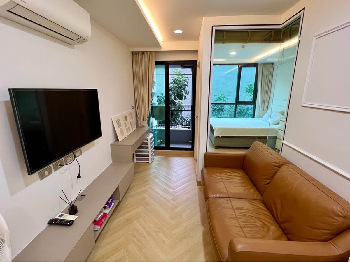 Fully Renovated 1 bedroom with bathtub 📲 081-811-9186 ()