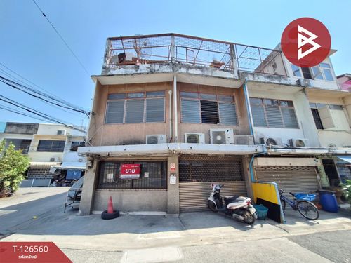 Commercial building for sale, 2 units, area 23.4 sq m, Soi Lat Phrao 63, Bangkok.